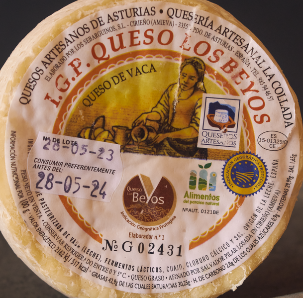File:Los Beyos de Vaca label.png
